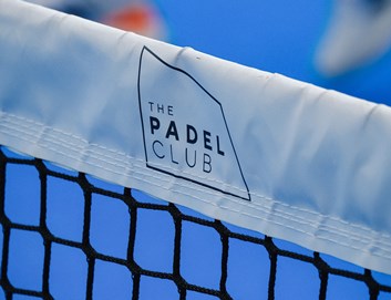 Padel Club net and player